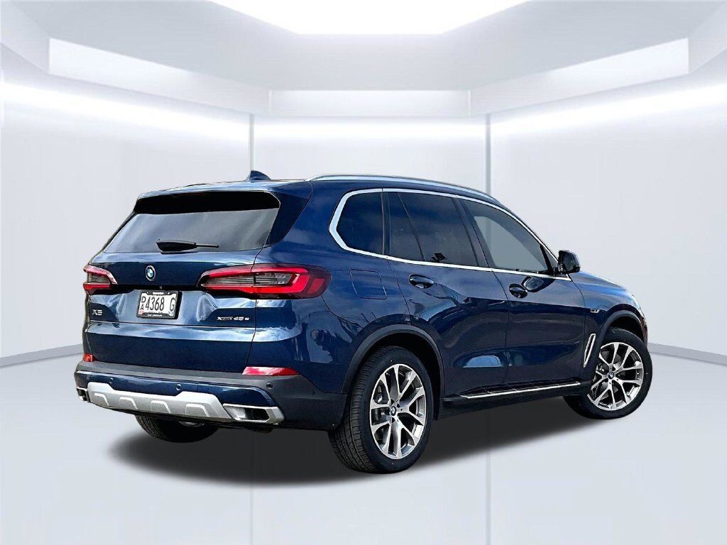 2023 BMW X5 xDrive45e OR