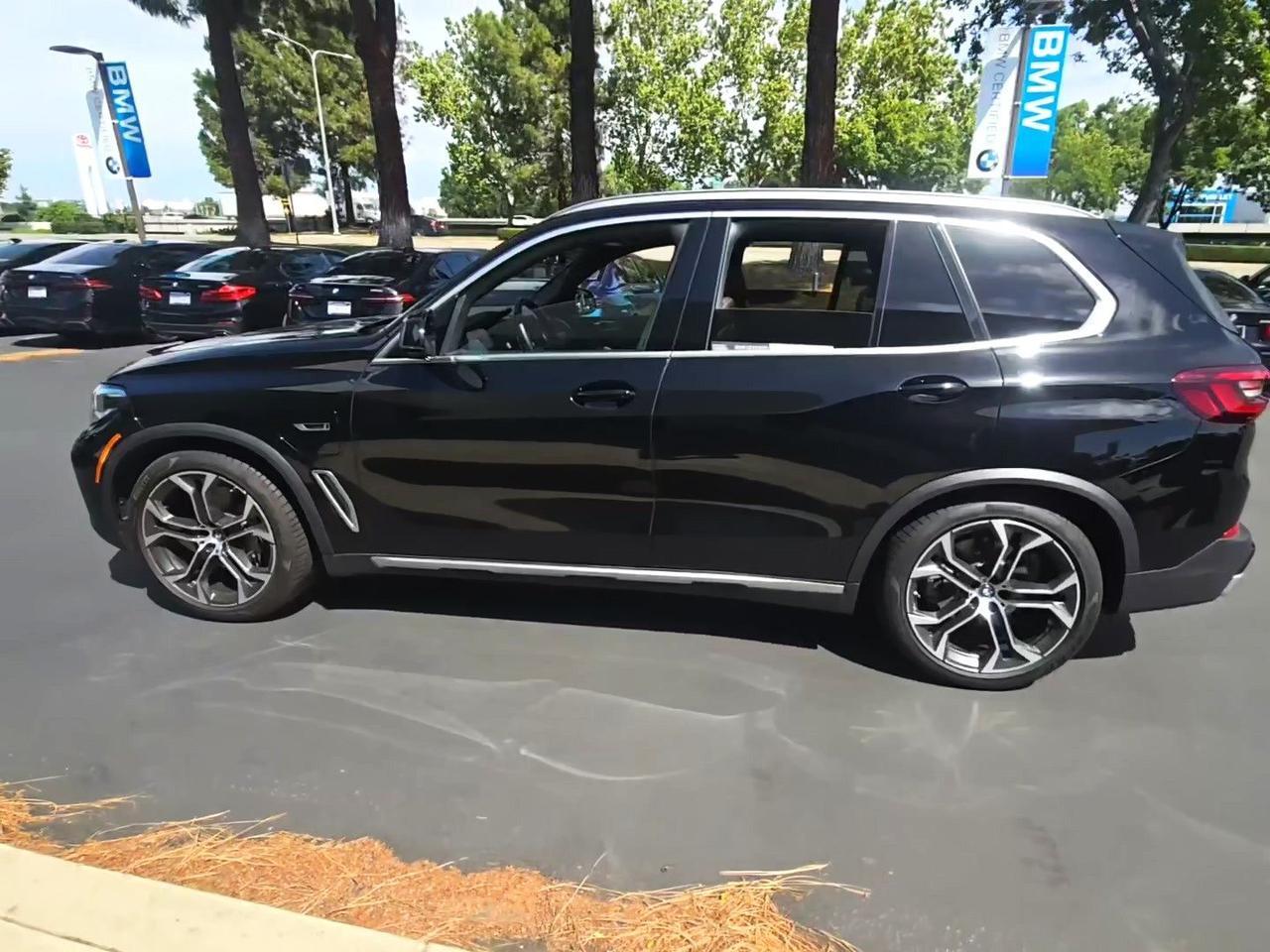 2023 BMW X5 xDrive45e Panoramic Roof Comfort Access Portland OR