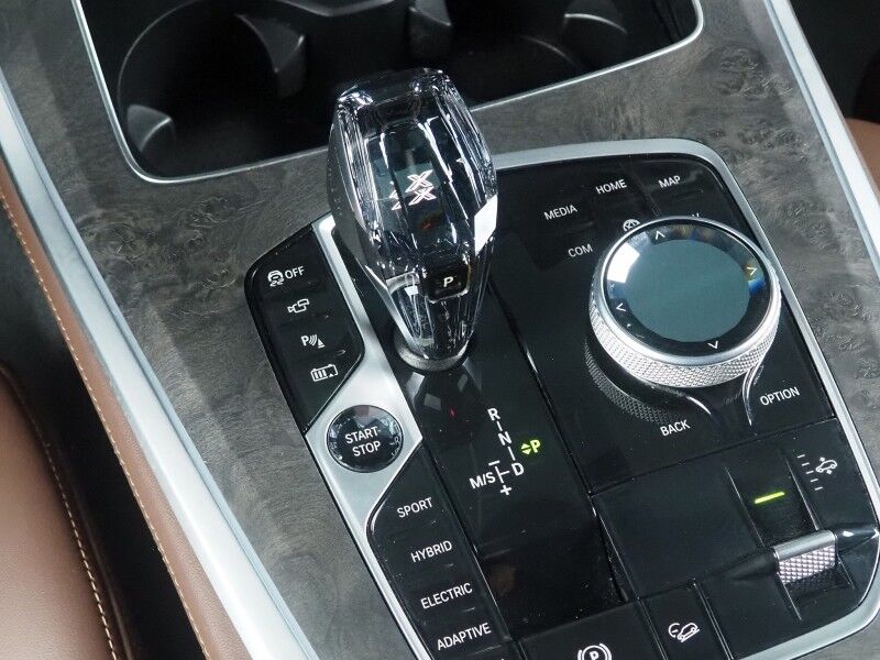 2023 BMW X5 xDrive45e Plug-In Hybrid AWD *M SPORT, EXECUTIVE PKG, HEADS-UP DISPLAY, NAVIGATION, LIVE COCKPIT PRO, SAFETY ALERTS, 360 CAMERAS, PANO SKY LOUNGE ROOF, MERINO LEATHER, HEATED MULTI-CONTOUR SEATS, ICON LED HEADLIGHTS, 20 INCH WHEELS, ANDROID & APPLE Round Rock TX