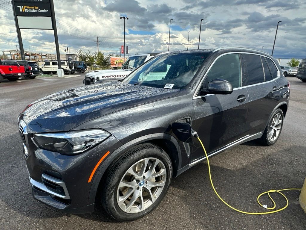 2023 BMW X5 xDrive45e