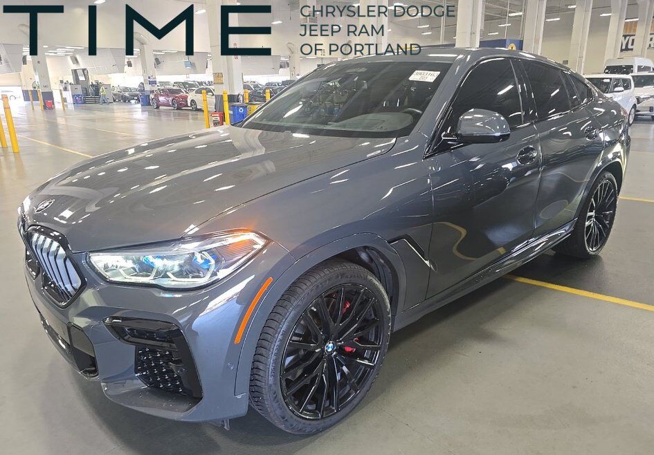 2023 BMW X6 M50i