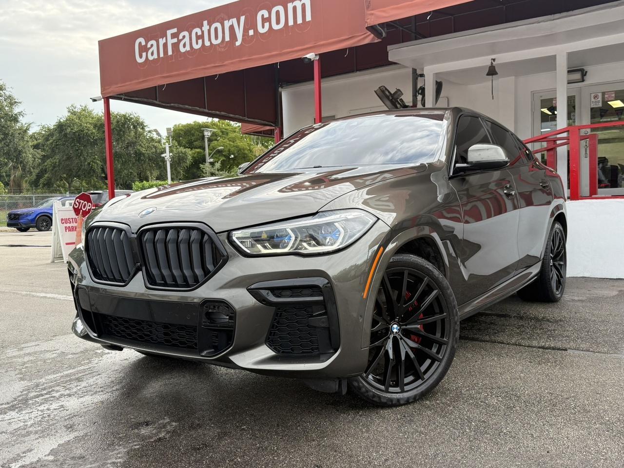 2023 BMW X6 xDrive40i