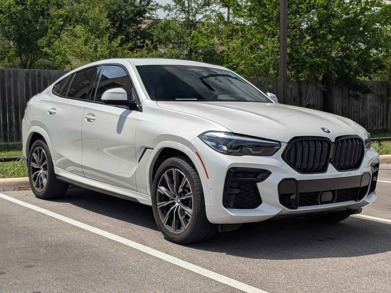 2023 BMW X6 xDrive40i