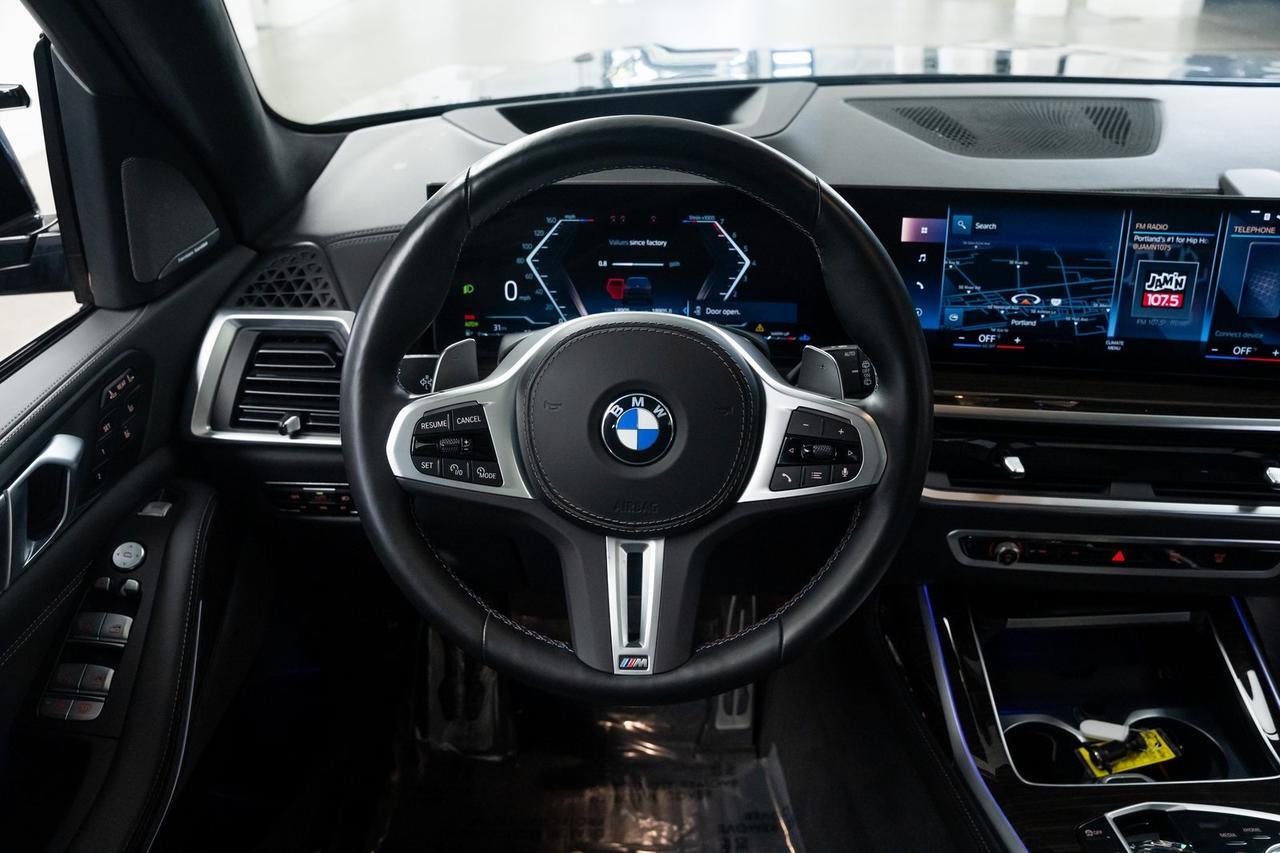2023 BMW X7 M60i 1 Owner Vented Massage Seats Driving Assist Packag Portland OR