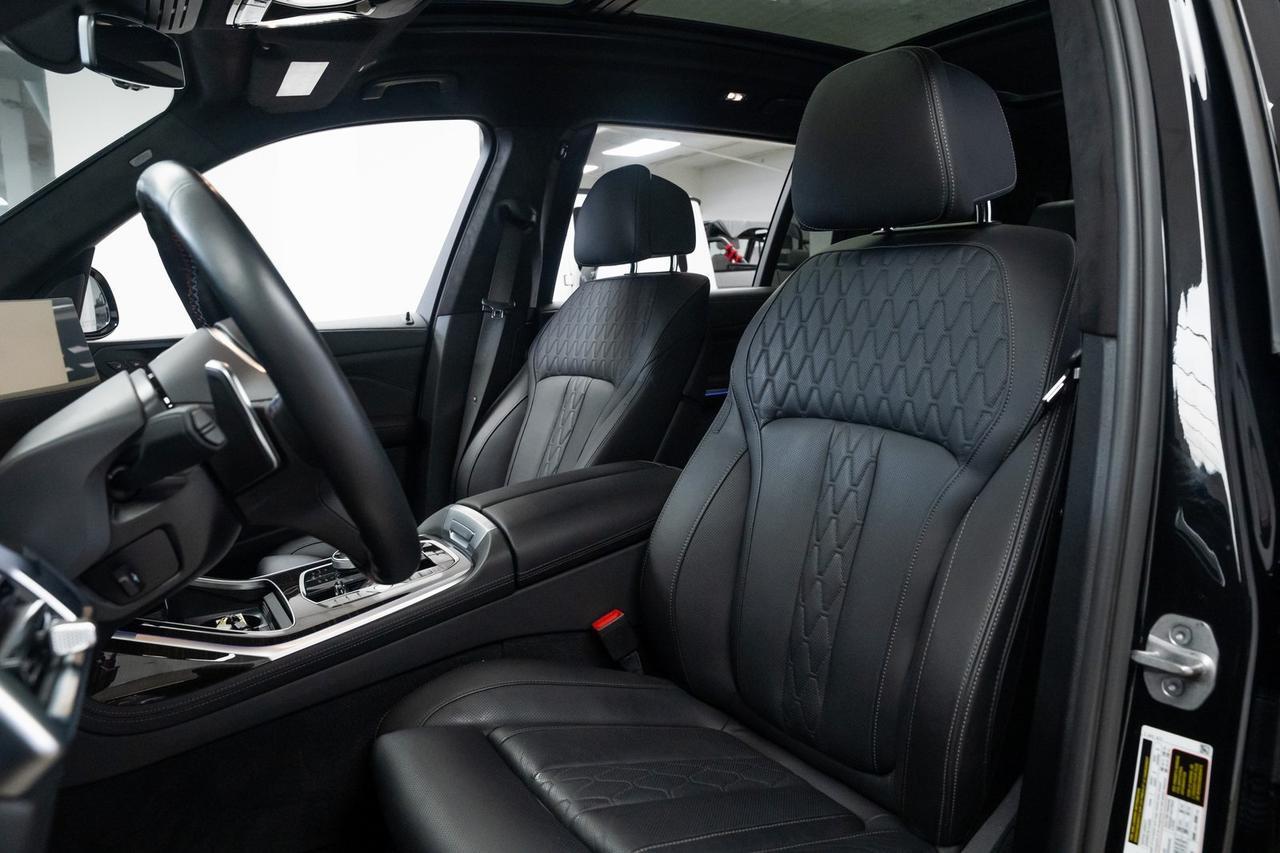2023 BMW X7 M60i 1 Owner Vented Massage Seats Driving Assist Packag Portland OR