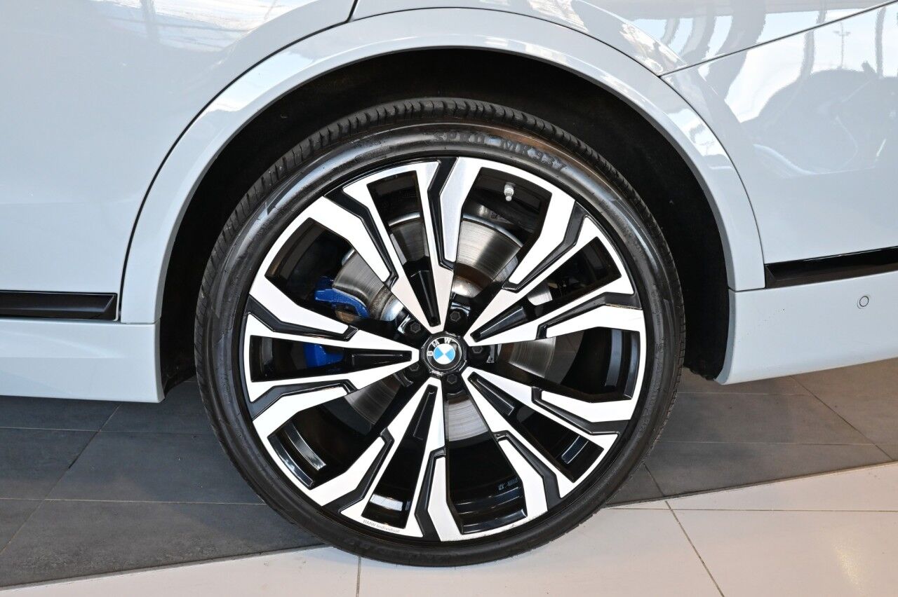 2023 BMW X7 M60i, 23'' Wheels, M-Sport Pro, Executive Pkg Springfield NJ