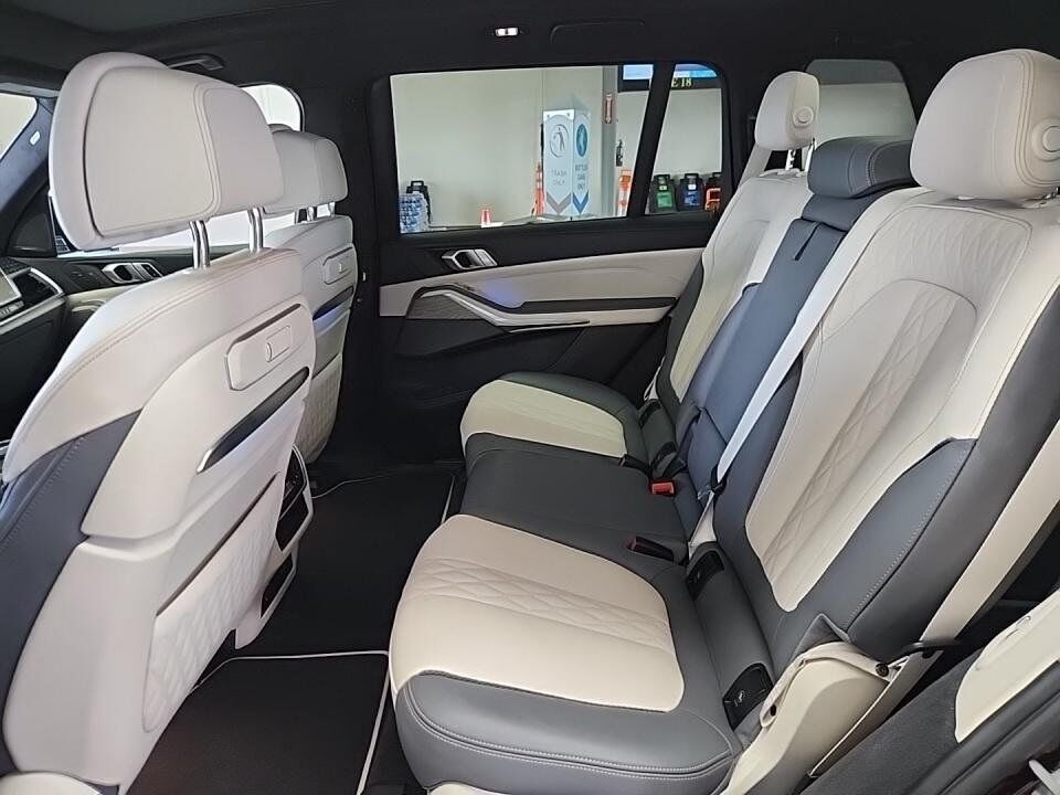 2023 BMW X7 M60i Adaptive Cruise Massage Seats Portland OR