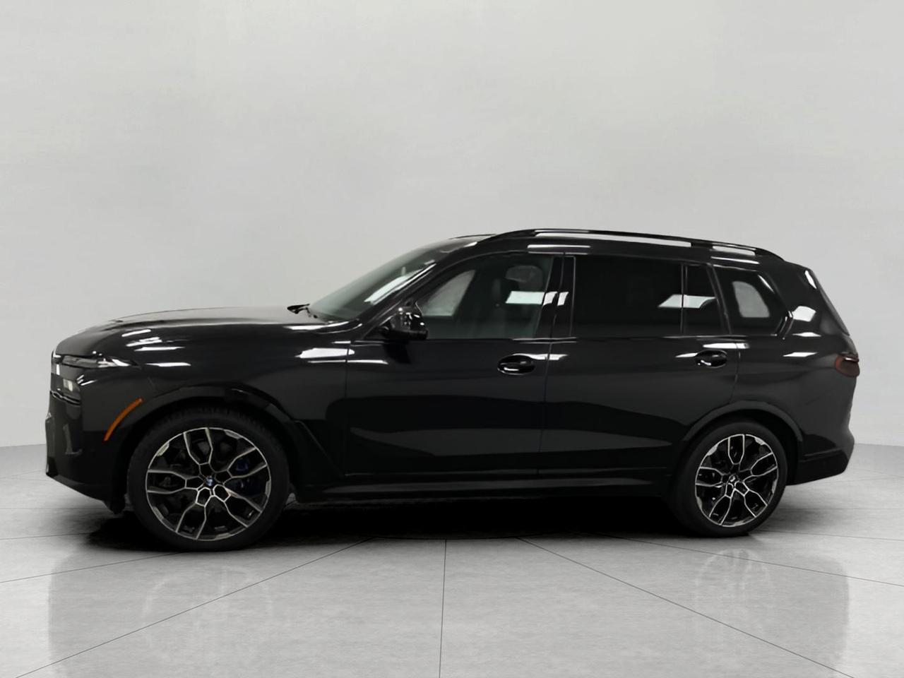 2023 BMW X7 M60i Appleton WI
