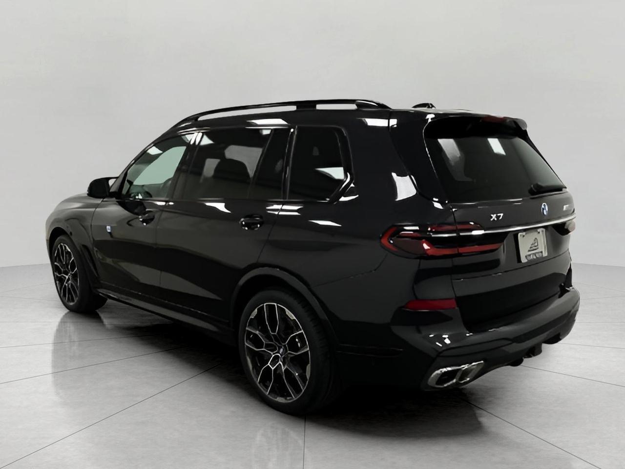 2023 BMW X7 M60i Appleton WI