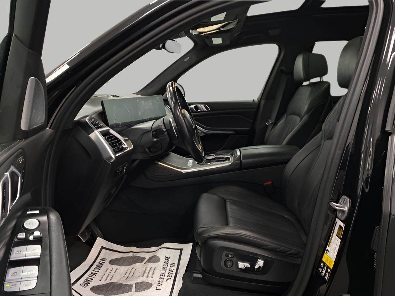 2023 BMW X7 M60i Appleton WI