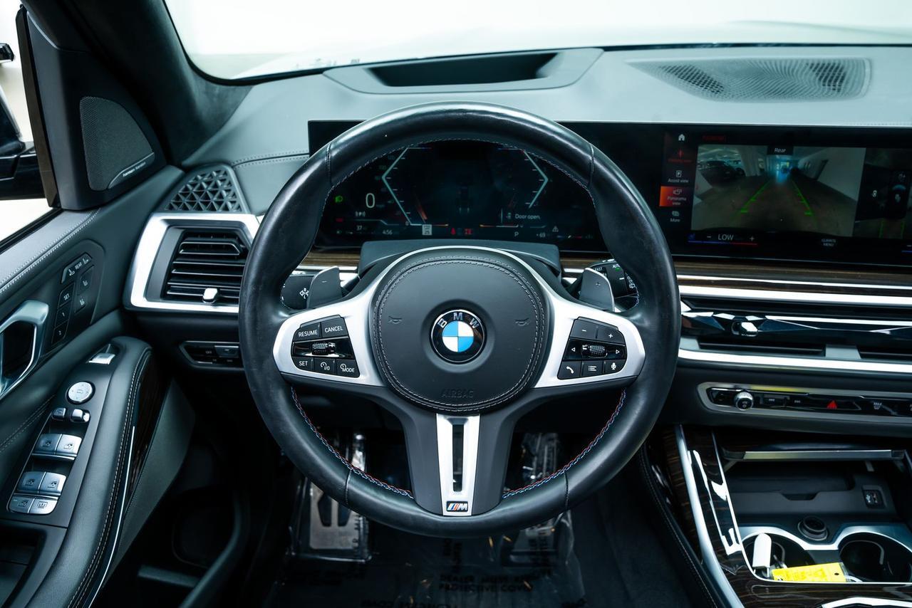 2023 BMW X7 M60i Executive Pkg Driving Assistance Pkg Pro Portland OR
