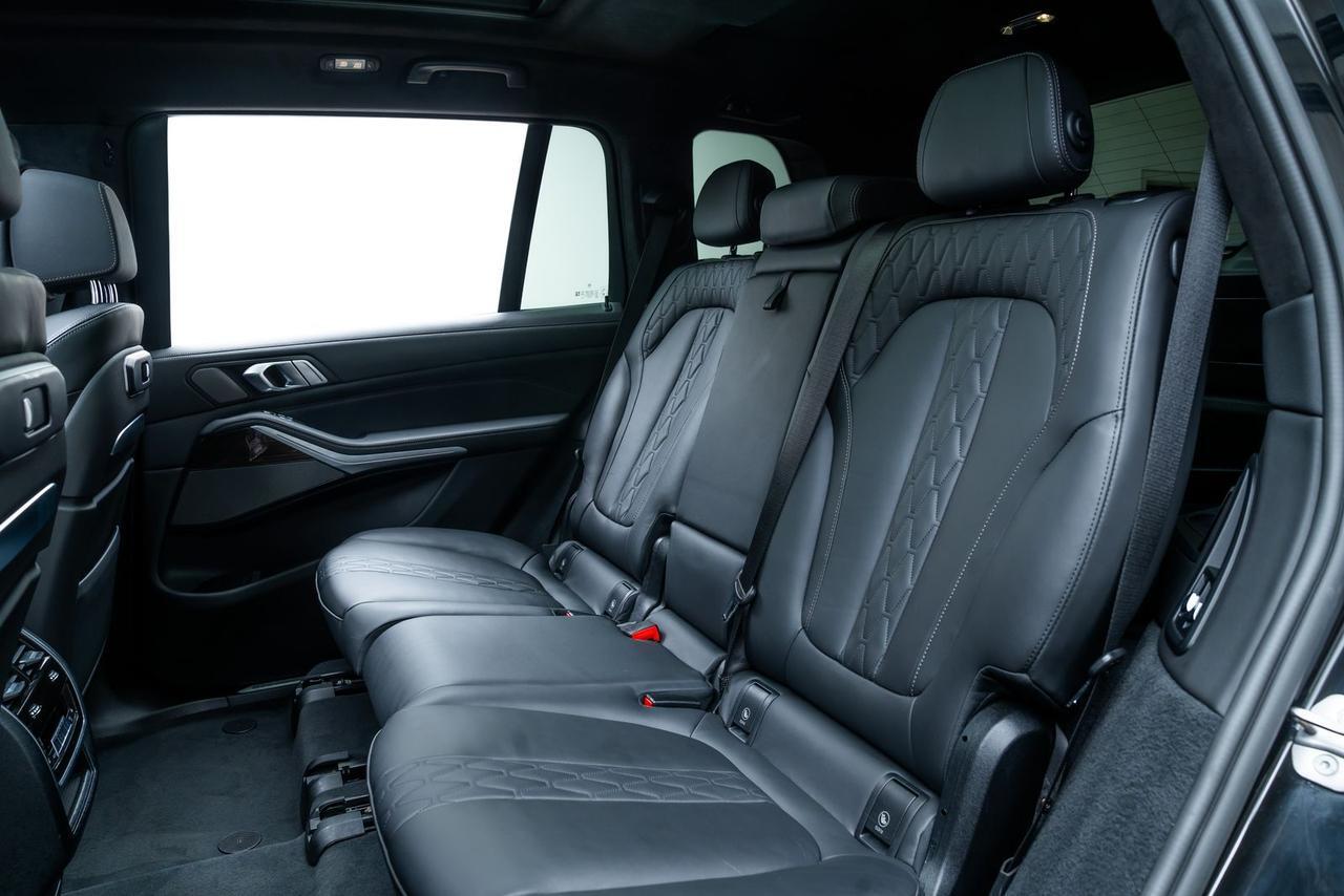 2023 BMW X7 M60i Executive Pkg Driving Assistance Pkg Pro Portland OR