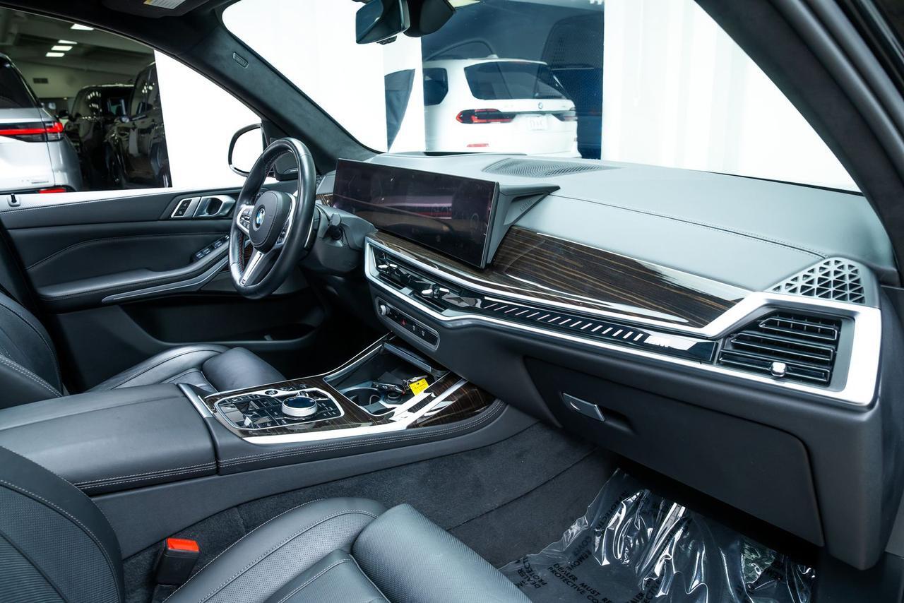 2023 BMW X7 M60i Executive Pkg Driving Assistance Pkg Pro Portland OR