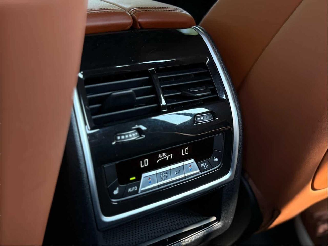 2023 BMW X7 M60i Woburn MA