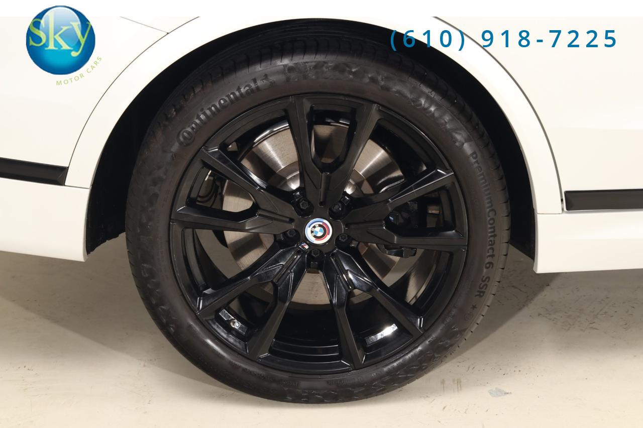 2023 BMW X7 xDrive AWD M60i West Chester PA