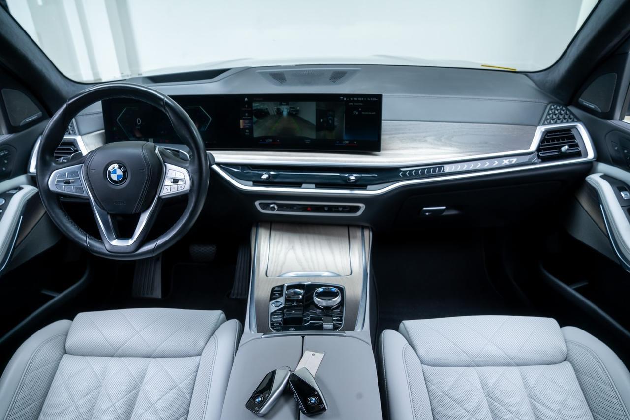 2023 BMW X7 xDrive40i 1 Owner Executive Package Parking Assist Package Portland OR