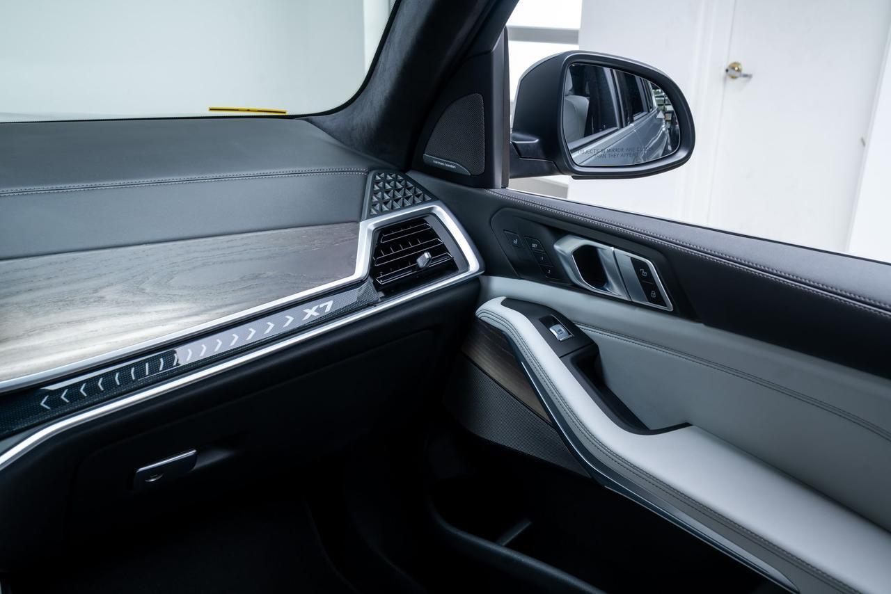 2023 BMW X7 xDrive40i 1 Owner Executive Package Parking Assist Package Portland OR