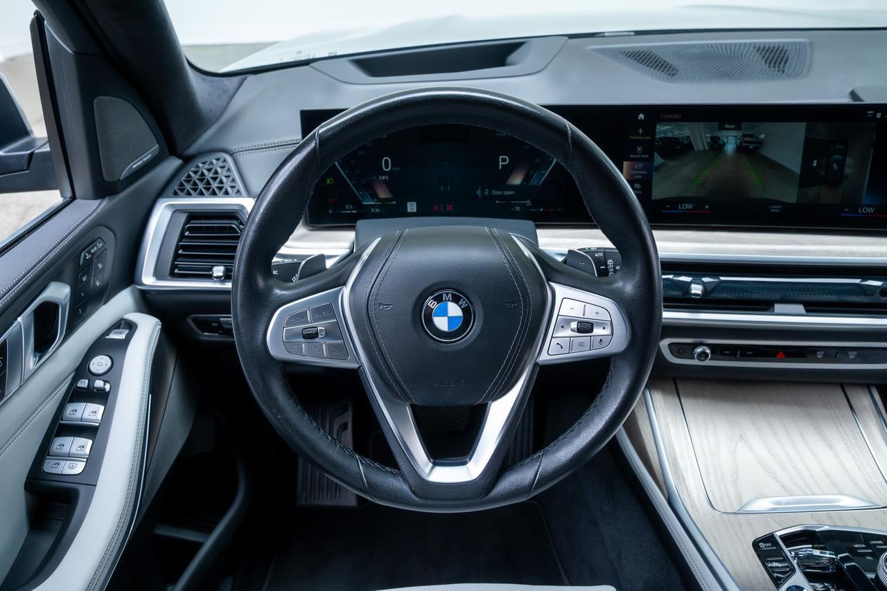 2023 BMW X7 xDrive40i 1 Owner Executive Package Parking Assist Package Portland OR