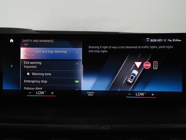 2023 BMW X7 xDrive40i AWD *M SPORT PKG, EXECUTIVE PKG, DRIVING ASSIST PRO, HEADS-UP DISPLAY, NAVIGATION, ADAPTIVE CRUISE, 360 CAMERAS, PANO SKY LOUNGE ROOF, MERINO LEATHER, CLIMATE SEATS, 2ND ROW CAPTAINS, HARMAN/KARDON Round Rock TX