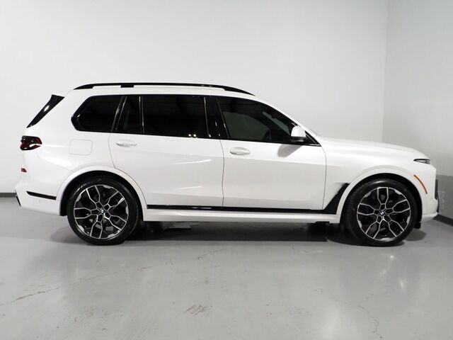 2023 BMW X7 xDrive40i AWD *M SPORT PKG, EXECUTIVE PKG, DRIVING ASSIST PRO, HEADS-UP DISPLAY, NAVIGATION, ADAPTIVE CRUISE, 360 CAMERAS, PANO SKY LOUNGE ROOF, MERINO LEATHER, CLIMATE SEATS, 2ND ROW CAPTAINS, HARMAN/KARDON Round Rock TX