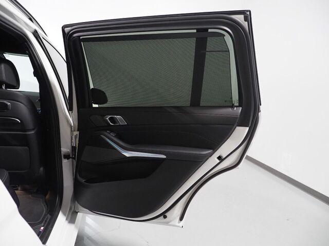 2023 BMW X7 xDrive40i AWD *M SPORT PKG, EXECUTIVE PKG, DRIVING ASSIST PRO, HEADS-UP DISPLAY, NAVIGATION, ADAPTIVE CRUISE, 360 CAMERAS, PANO SKY LOUNGE ROOF, MERINO LEATHER, CLIMATE SEATS, 2ND ROW CAPTAINS, HARMAN/KARDON Round Rock TX