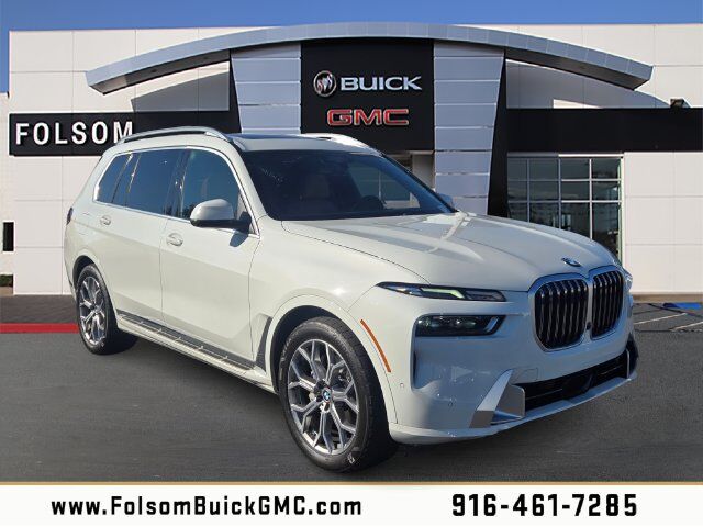 2023 BMW X7 xDrive40i