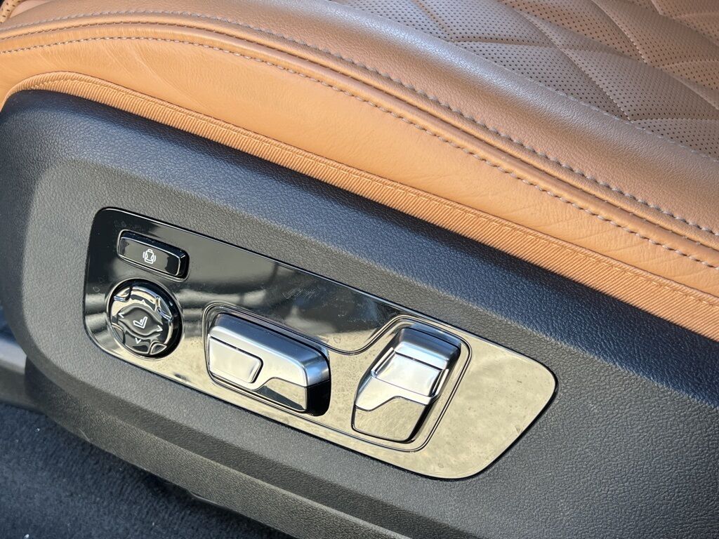 2023 BMW X7 xDrive40i Indianapolis IN