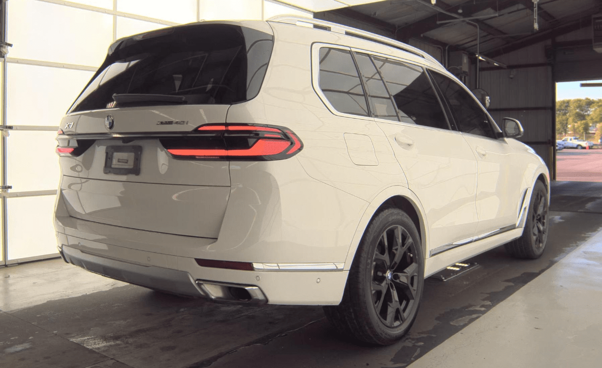 2023 BMW X7 xDrive40i Indianapolis IN