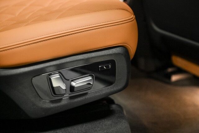 2023 BMW X7 xDrive40i M Sport 4dr SUV Chicago IL