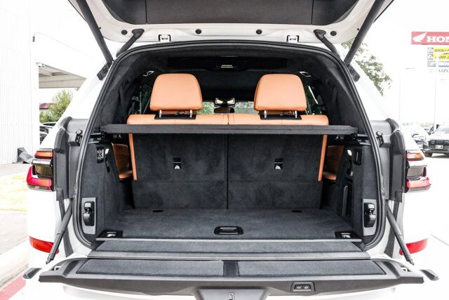 2023 BMW X7 xDrive40i M Sport Package  Selma TX