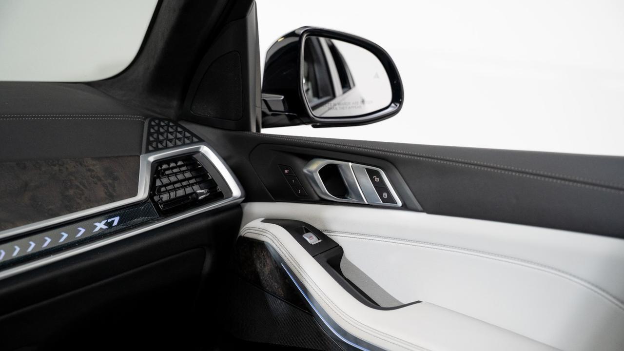 2023 BMW X7 xDrive40i M Sport w/ Park Assist & M-Sport Professional Packages Franklin TN