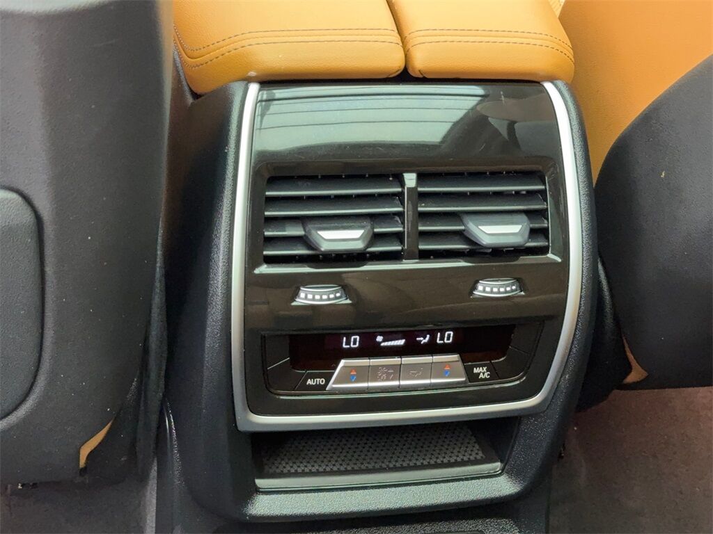 2023 BMW X7 xDrive40i NAV,CAM,PANO,CLMT STS,HEADS UP,22&quot; WLS,3 Plano TX