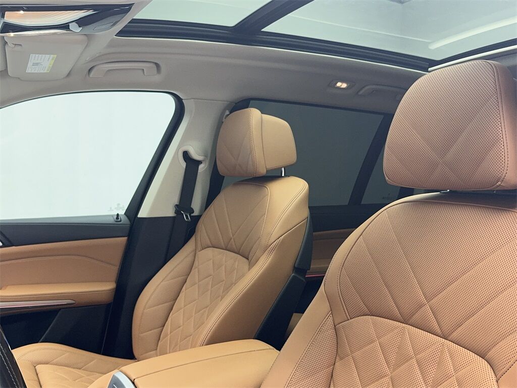 2023 BMW X7 xDrive40i NAV,CAM,PANO,CLMT STS,HEADS UP,22&quot; WLS,3 Plano TX