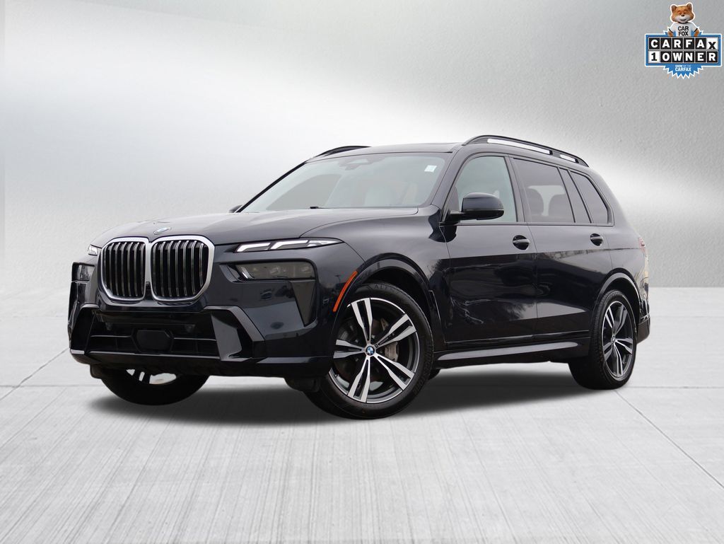 2023 BMW X7