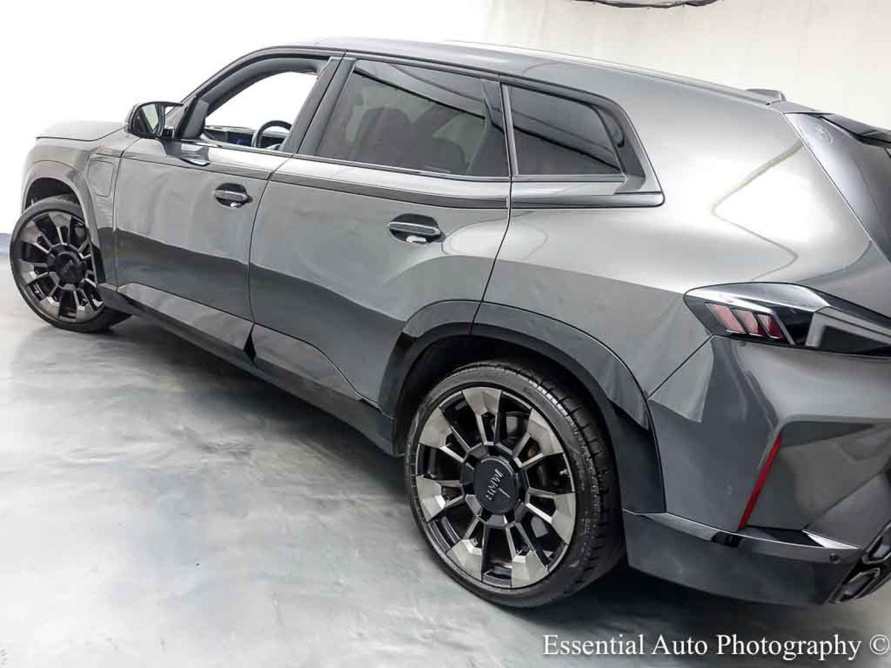 2023 BMW XM Willowbrook IL