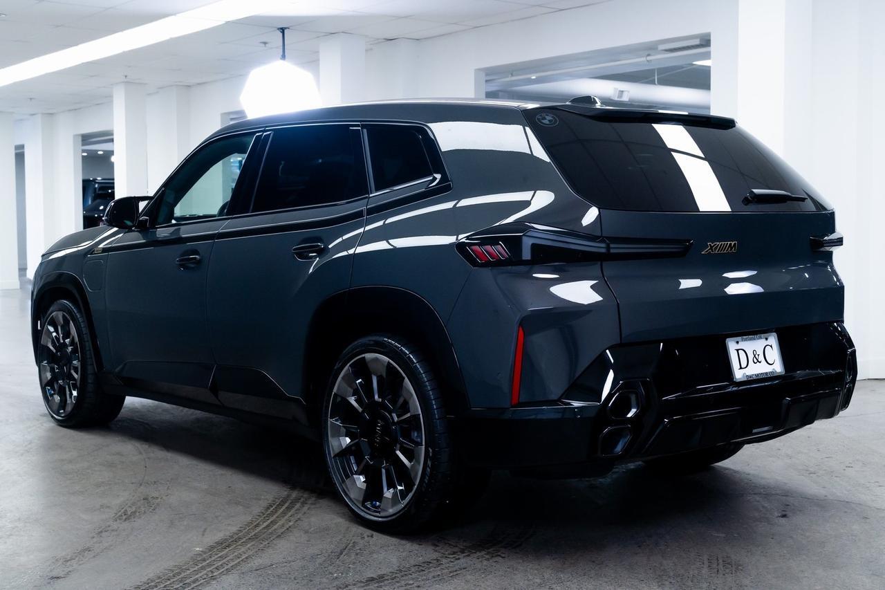 2023 BMW XM 1 Owner Bowers &amp; Wilkins Sound Massage Seats Portland OR