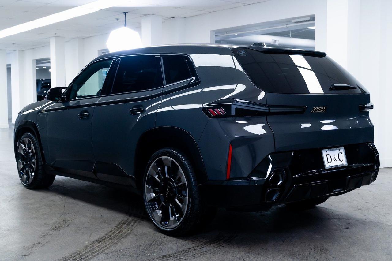 2023 BMW XM 1 Owner Bowers &amp; Wilkins Sound Massage Seats Portland OR