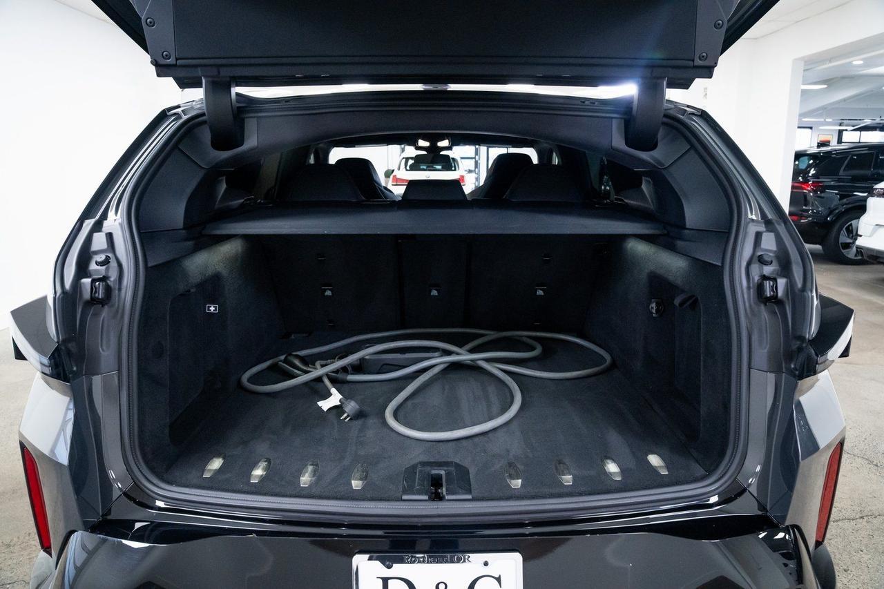 2023 BMW XM 1 Owner Bowers &amp; Wilkins Sound Massage Seats Portland OR