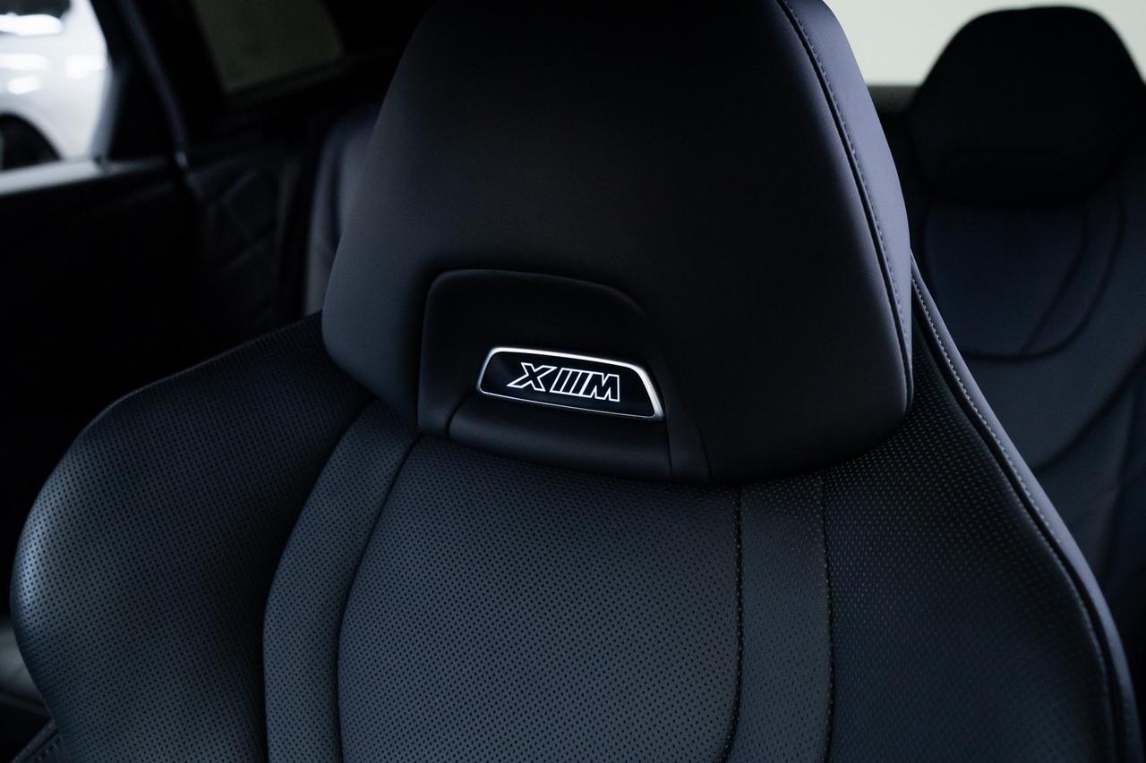 2023 BMW XM 1 Owner Bowers &amp; Wilkins Sound Massage Seats Portland OR