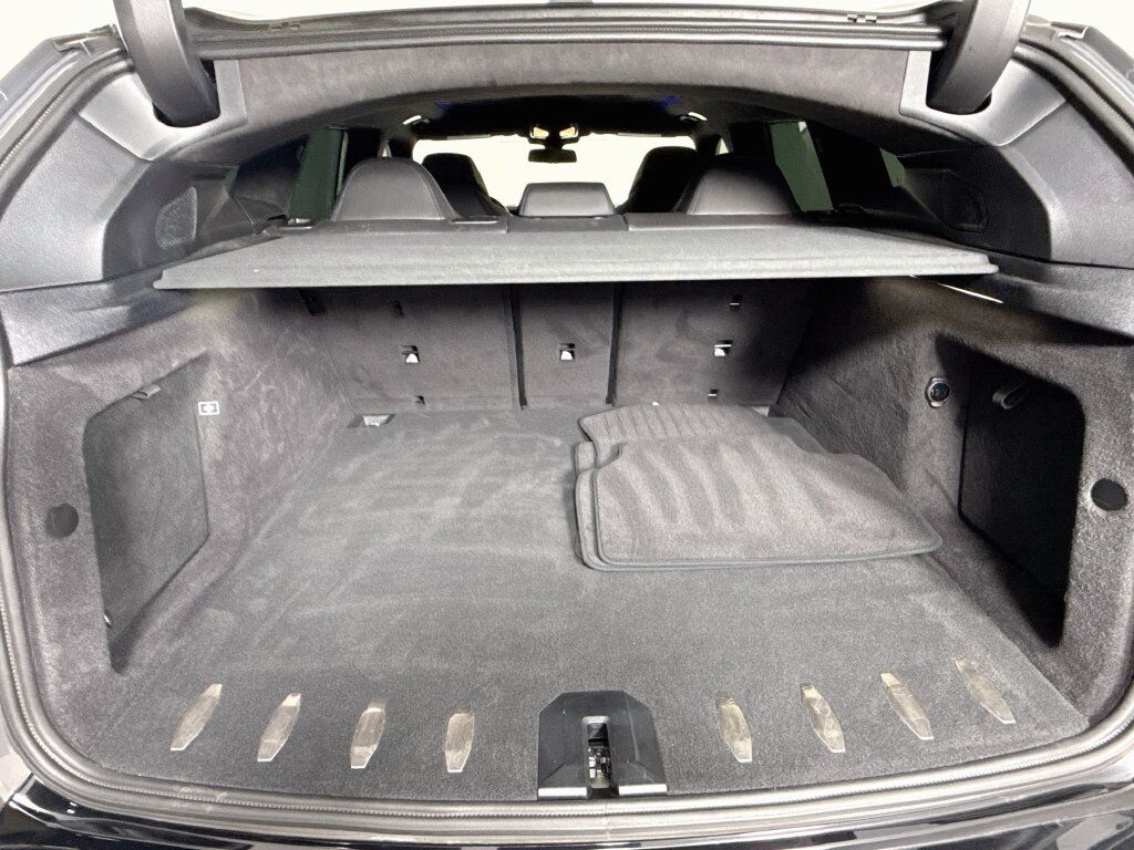 2023 BMW XM Base Willowbrook IL