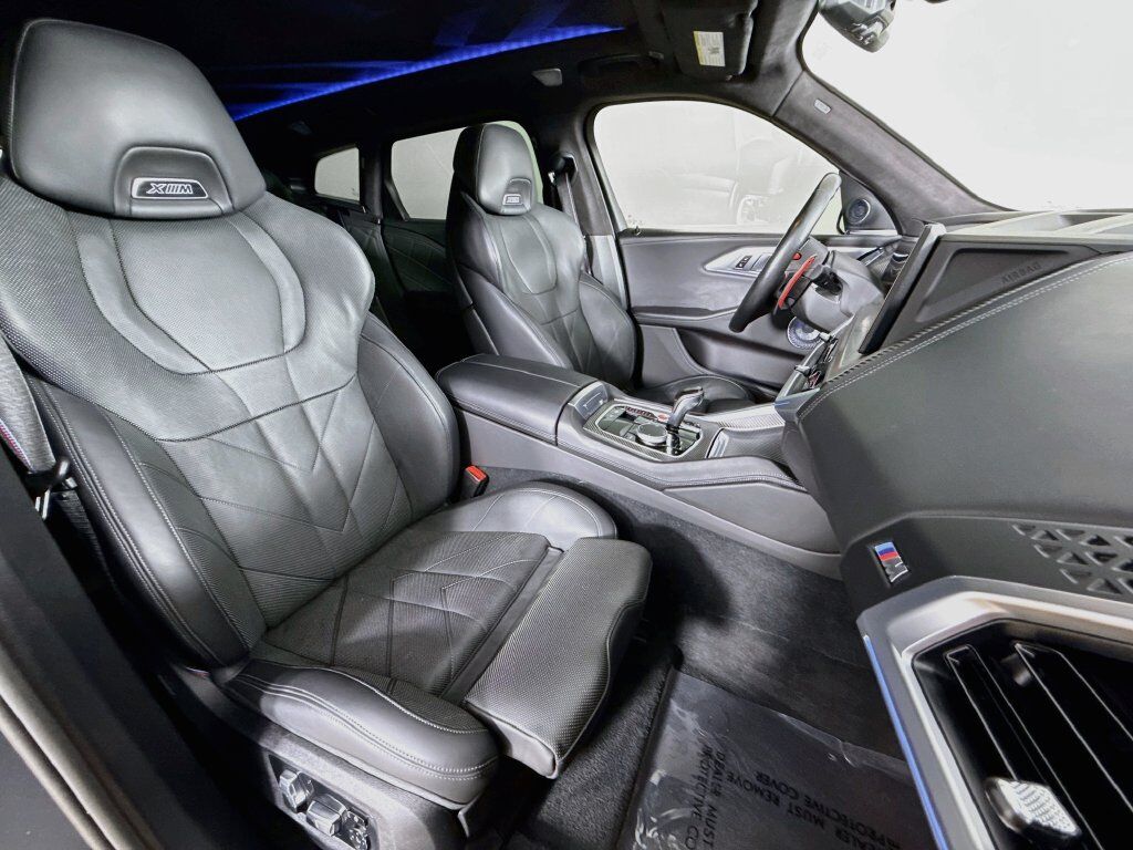 2023 BMW XM Base Willowbrook IL