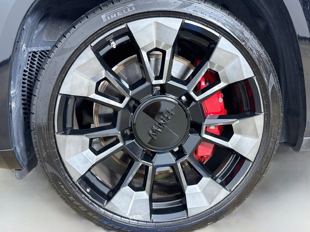 2023 BMW XM Base Willowbrook IL