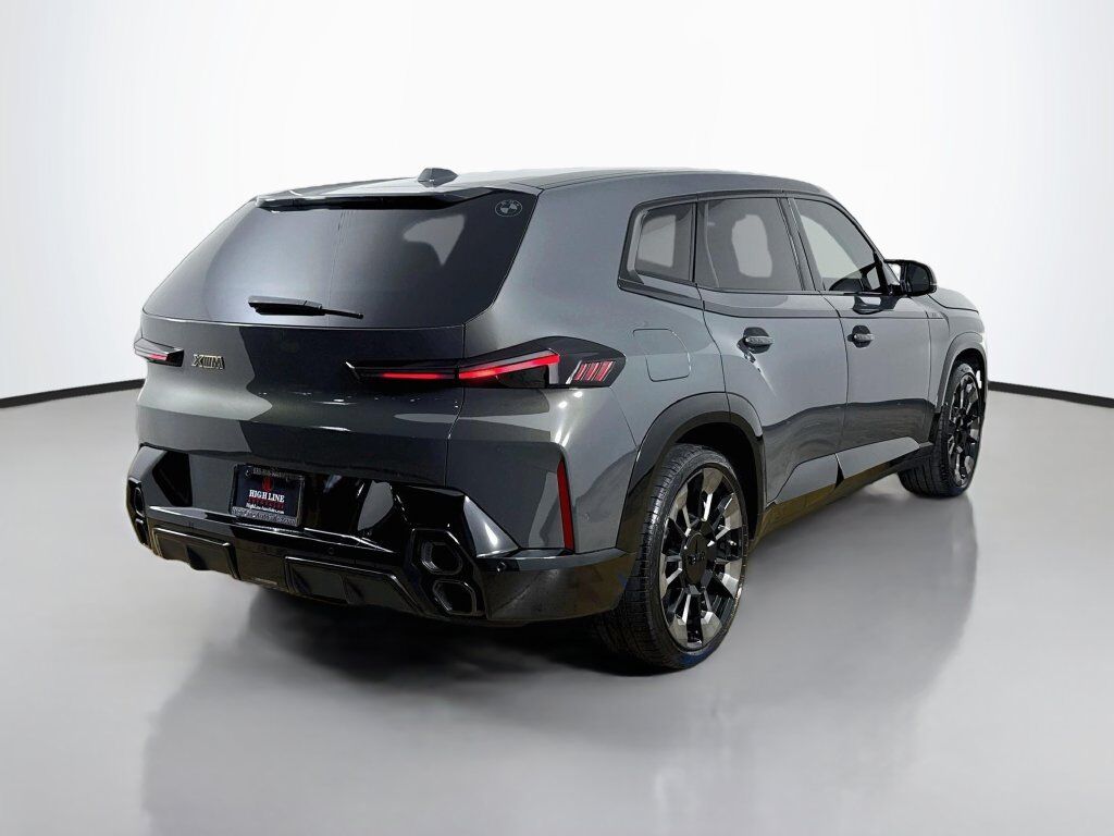 2023 BMW XM Base Willowbrook IL