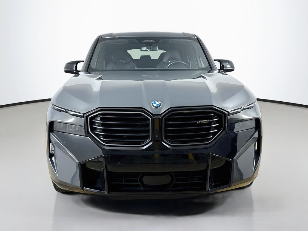 2023 BMW XM Base