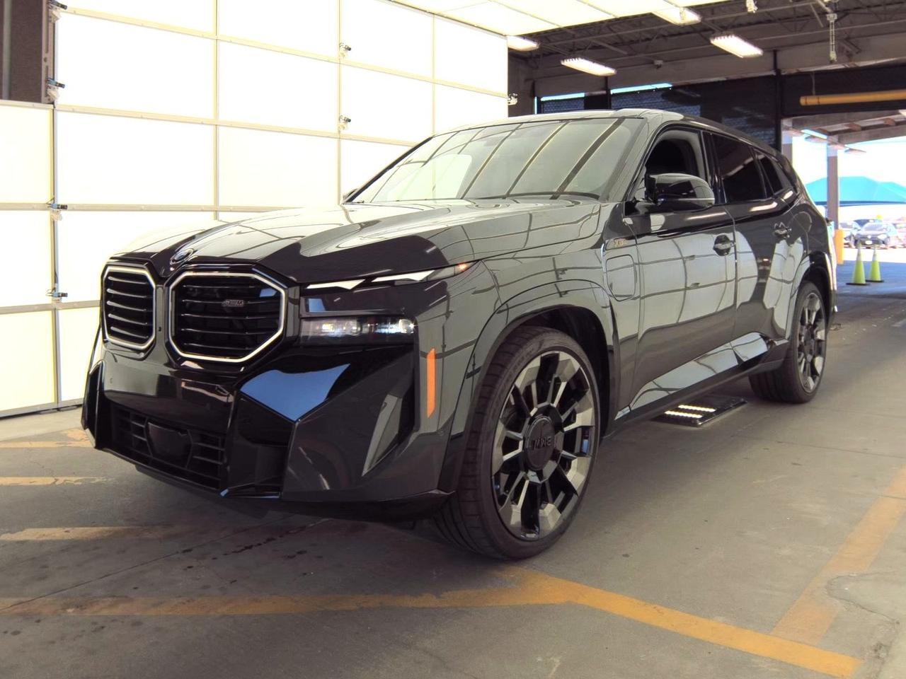 2023 BMW XM Bowers &amp; Wilkins Sound Massage Seats Portland OR