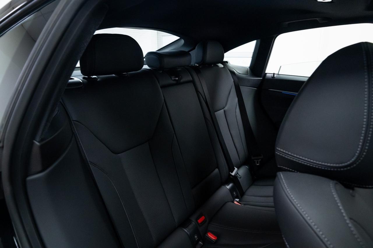 2023 BMW i4 M50 1 Owner Adaptive Cruise Head-Up Display Portland OR