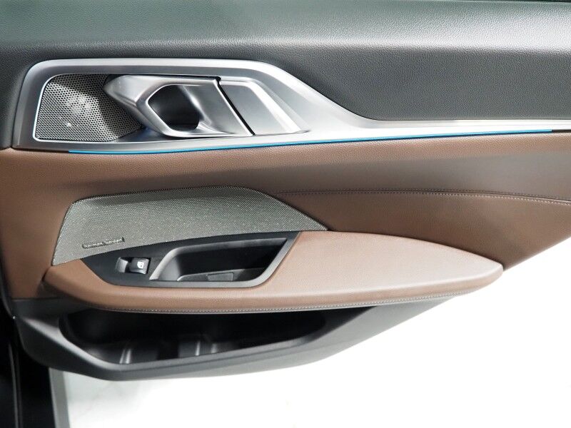 2023 BMW i4 M50 Gran Coupe AWD *HEADS-UP DISPLAY, NAVIGATION, CURVED DISPLAY, ADAPTIVE CRUISE, SAFETY ALERTS, 360 CAMERAS, MOONROOF, LEATHER, HEATED SEATS/STEERING, HARMAN/KARDON, WIRELESS CHARGING, ANDROID & APPLE Round Rock TX