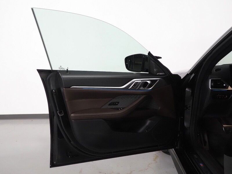 2023 BMW i4 M50 Gran Coupe AWD *HEADS-UP DISPLAY, NAVIGATION, CURVED DISPLAY, ADAPTIVE CRUISE, SAFETY ALERTS, 360 CAMERAS, MOONROOF, LEATHER, HEATED SEATS/STEERING, HARMAN/KARDON, WIRELESS CHARGING, ANDROID & APPLE Round Rock TX