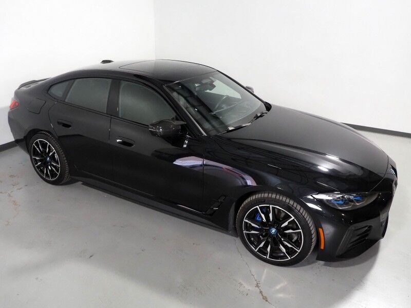 2023 BMW i4 M50 Gran Coupe AWD *HEADS-UP DISPLAY, NAVIGATION, CURVED DISPLAY, ADAPTIVE CRUISE, SAFETY ALERTS, 360 CAMERAS, MOONROOF, LEATHER, HEATED SEATS/STEERING, HARMAN/KARDON, WIRELESS CHARGING, ANDROID & APPLE Round Rock TX