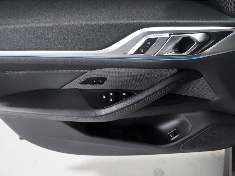 2023 BMW i4 eDrive35 Gran Coupe *DRIVING ASSIST PRO, HEADS-UP DISPLAY, NAVIGATION, CURVED DISPLAY, ADAPTIVE CRUISE, SAFETY ALERTS, 360 CAMERAS, MOONROOF, HEATED SEATS/STEERING, 19 INCH WHEELS, HARMAN/KARDON, ANDROID & APPLE Round Rock TX